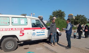 انتشار فرق خدمات الطوارئ الإسعافية 195 المجاني في مواقع مختلفة بعدن