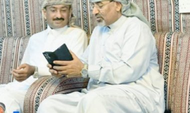 الرئيس الزُبيدي: يشيد بالإنجازات التي تحققت في محافظة شبوة