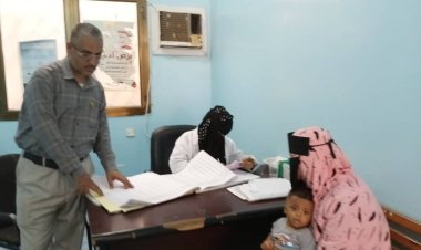 مدير مكتب الصحة بدارسعد في جولة ميدانية تفقدية للمرافق الصحية بالمديرية