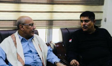 رئيس الجمعية الوطنية يطلع على الأنشطة التي نفذتها تنفيذية انتقالي حضرموت