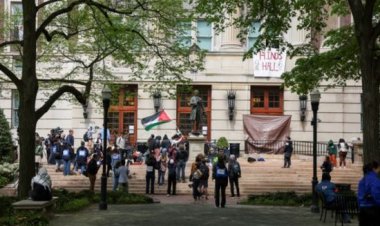 البيت الأبيض يندد بسيطرة متظاهرين مؤيديون للفلسطينيين على مبنى جامعة كولومبيا