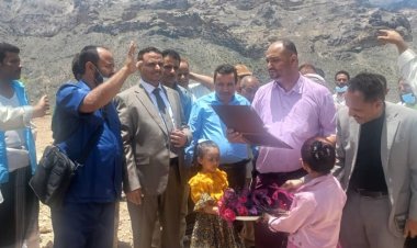 السلطة المحلية بمديرية الضالع تفتتح مركز النجد الطبي بمنطقه الركبة حجر