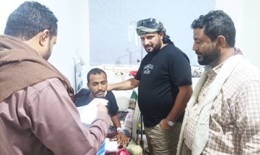 العميد المشوشي يزور جنود اللواء الثالث دعم وإسناد في مشافي العاصمة عدن.