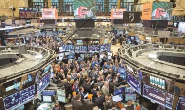 الأسهم الآسيوية تتبع خطى “وول ستريت” بارتفاعها مع آمال بخفض الفائدة