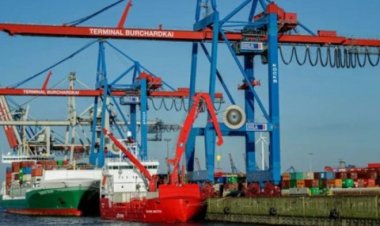 ارتفاع الصادرات الألمانية في مارس مع هبوط الطلبيات الصناعية