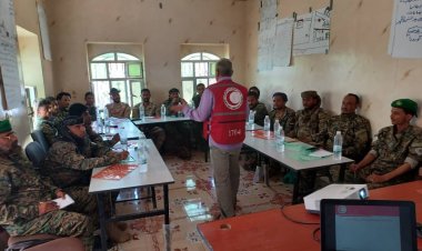 ورشة عمل تعريفية حول الحركة الدولية للصليب الأحمر والهلال الأحمر تنظمها جمعية الهلال الأحمر فرع الضالع