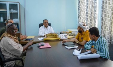 المحضار والشعبي يناقشان سير اداء مكتب الواجبات الزكوية بمديرية التواهي