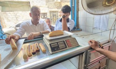 الجاوي ينفذ نزولآ مفاجئ للأفران والمخابز ويضبط عدد من المخالفين للأوزان