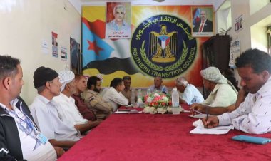 رئيس انتقالي الضالع يناقش تفعيل أنشطة الأندية بالمحافظة