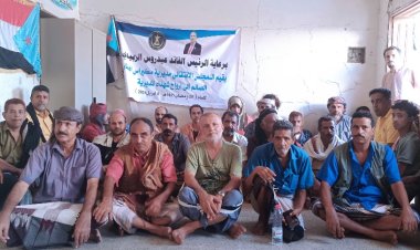 القيادة المحلية لانتقالي مكيراس تجدد دعوتها لتحرير المديرية من مليشيات الحوثي