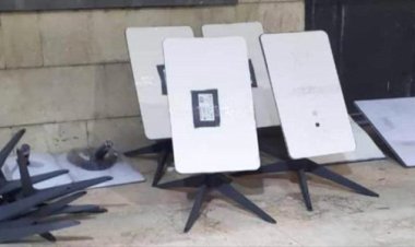 مصلحة جمارك محافظة المهرة تنجح في ضبط كمية كبيرة من أجهزة الانترنت الفضائي الحديثة