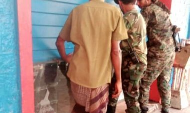 قوات الحزام الأمني تُغلق (57) مكتب من مكاتب السفريات المخالفة بالعاصمة عدن