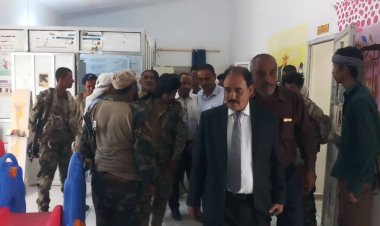 محافظ الضالع يزور مستشفى ذو الجلال الريفي في مديرية الازارق..