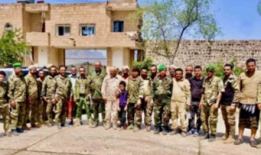 لجنة من القيادة العامة للحزام الأمني تتفقد السجون المركزية في يافع والضالع