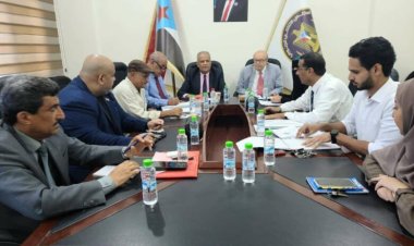 مركز البحوث ودعم القرار يعقد اجتماعه الدوري لشهر يونيو ويستضيف الباحث الفرنسي فيسبير