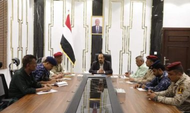 محافظ حضرموت يقر الخطة الأمنية خلال عيد الأضحى