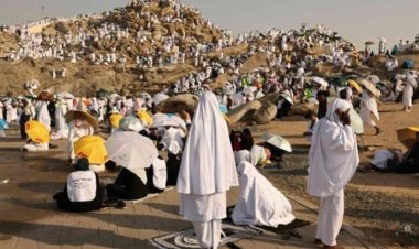 أصيبوا بضربات شمس .. وفيات بين حجاج من جنسيات عربية