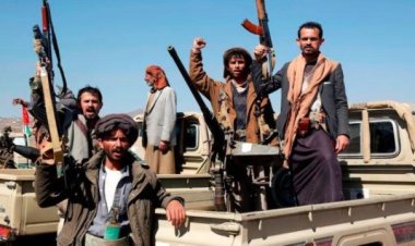 مليشيا الحوثي تفرض تكبيرات طائفية لصلاة العيد في مصلى ومساجد إب اليمنية