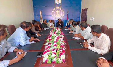 انتقالي شبوة يناقش مع اللجنة التحضيرية بالمحافظة استكمال تحضيرات الدورة الثانية للجمعية الوطنية