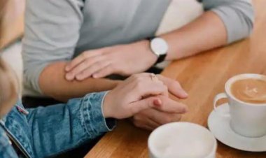 بلوجر تقدم نصائح للفتيات للزواج من الأغنياء - فمن هي ؟