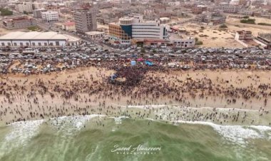 الالاف يحيون موسم البلدة في المكلا