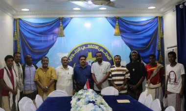 المحمدي يلتقي منتخب وادي حضرموت ويناقش تطلعات قطاع الاستثمار بالمحافظة