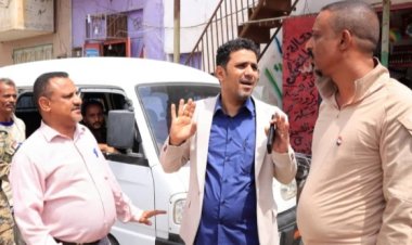 ترجمة للقاء البارحة..بركات يتفقد العمل لاعادة مواقع نقل الركاب في مديرية دارسعد