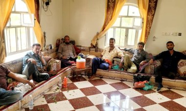 نقابة صحفيي الضالع تطمئن على صحة المناضل صالح احمد بمديرية الحصين