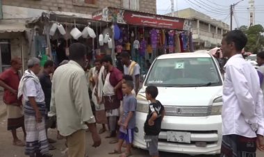 مكتب النقل بمحافظة أبين ينفذ حملة ميدانية بنقل فرزة شقرة إلى موقعها السابق وسط مدينة زنجبار