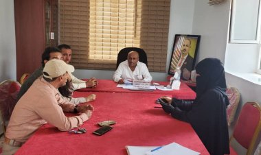 الضالع : مدير عام مديرية الحصين يلتقي بفريق منظمة الانقاذ الدولي قسم حماية الطفل