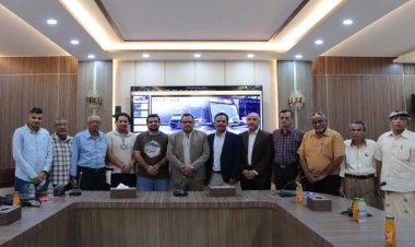 الوزير السقطري يطلع على مشروع مراقبة سفن الاصطياد المقدم من شركة "تكسات"