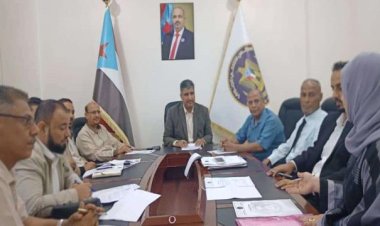 اجتماع الهيئة الشبابية يناقش إمكانية تطوير المناهج الدراسية