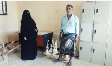 مدير الإدارة التنظيمية بانتقالي ابين يتكفل بإصلاح وصيانة الأجهزة الكهربائية بمجمع بلقيس التربوي بزنجبار