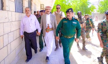 المحافظ بن الوزير يوجه بتوسعة أقسام مستشفى الدفيعة ويتفقد عددا من الدوائر الخدمية