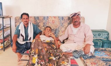 انتقالي أحور يطمئن على صحة مدير مكتب التربية والتعليم بالمديرية