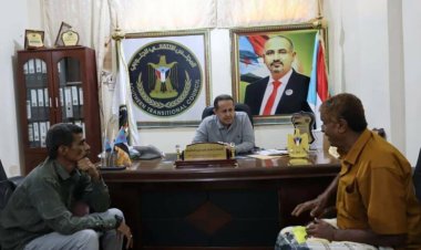 الحالمي يطلع على سبل الاهتمام بالمقتنيات الأثرية والتاريخية بمحافظة لحج