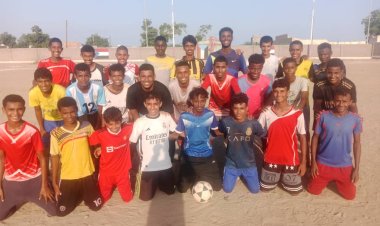 فريق الكاظمة يبادر بمبادرة رياضية في زنجبار