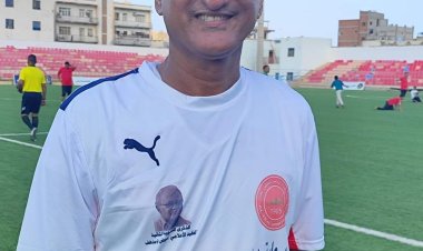 أسرة الفقيد عوض بامدهف تتقدم بالشكر للكابتن وجدان شاذلي مدير عام مكتب الشباب والرياضة بالعاصمة عدن