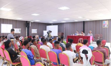 رئيس انتقالي حضرموت يلتقي جمع من شباب الغضب استعداداً لمليونية 14 أكتوبر