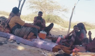 رئيس انتقالي أحور يقدم واجب العزاء لمدير جمعية حناذ السمكية محمد الدعمكي في وفاة زوجتة