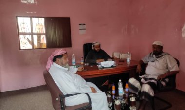 مدير أوقاف أبين يستقبل بمكتبه مدير عام إدارة الوعظ والإرشاد بوزارة الاوقاف والإرشاد