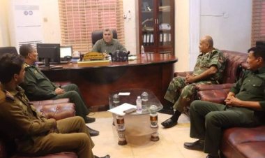 العميد المنهالي يوجه بتكثيف العمل الأمني في غيل بن يمين