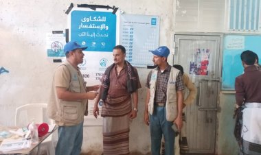 رئيس انتقالي المسيمير يدشن صرف المساعدات النقدية للمستفيدين من برنامج الغذاء العالمي بالمديرية