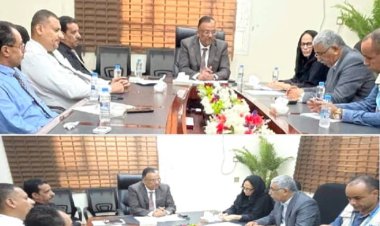 عدن.. رئيس مصلحة الجمارك يلتقي مديرة مكتب برنامج الغذاء العالمي