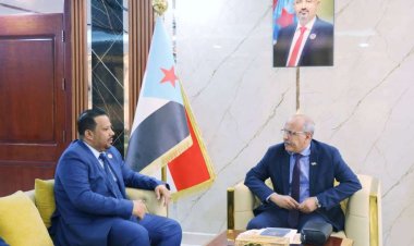 الكثيري يبحث مع السعيدي سبل تفعيل دور المؤسسة الاقتصادية في العاصمة عدن ومحافظات الجنوب