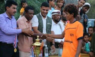 مؤسسة شباب أبين تعيد الفرحة لأهالي دهل أحمد بتدشين مبادرة رياضية بدعم من منظمة آرك جروب