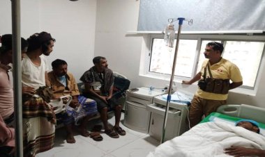 خلال زيارتة لجرحى الواء.. القائد الجنيدي : المعركة مع الإرهاب مستمرة حتى اجثاث جذورها من ابين