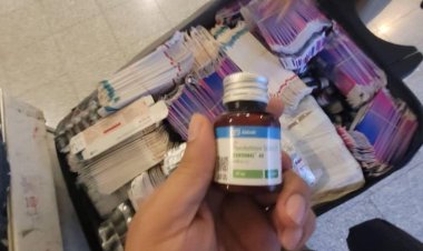 السلطة الأمنية بمطار عدن الدولي تضبط شحنة أدوية مهربة كانت قادمة من الهند