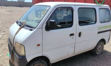 الحزام الأمني يستعيد حافلة عقب ساعات من سرقتها بلحج