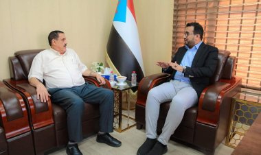 العولقي يلتقي مدير أمن العاصمة عدن اللواء الشعيبي